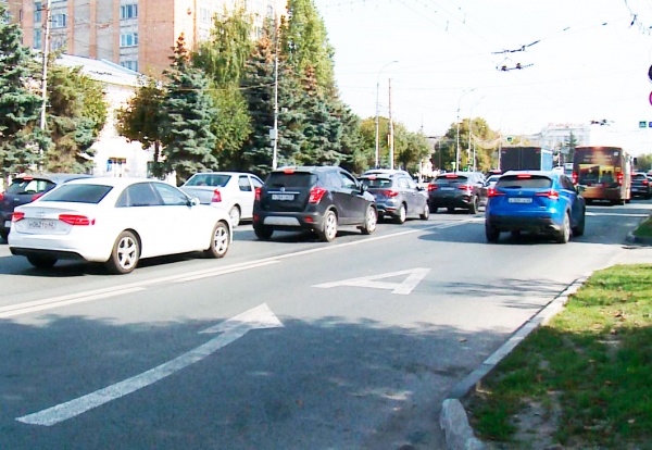 Общественный транспорт в областном центре стал ходить в 1,5 раза быстрее