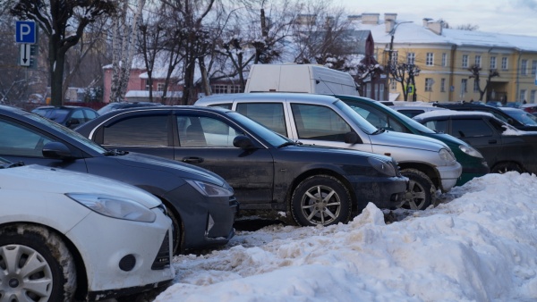ГИБДД приостановила регистрацию автомобилей до 6 октября