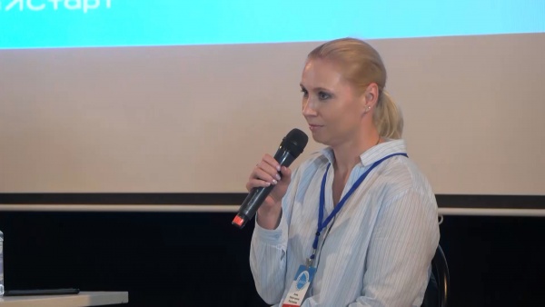 Анна Рослякова передала «Коробку храбрости» детям Херсонской области