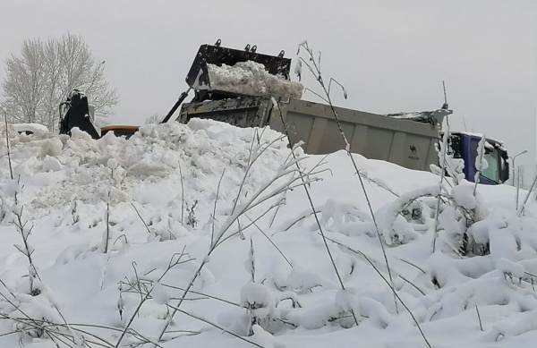 В праздничные дни в Рязани продолжится уборка снега
