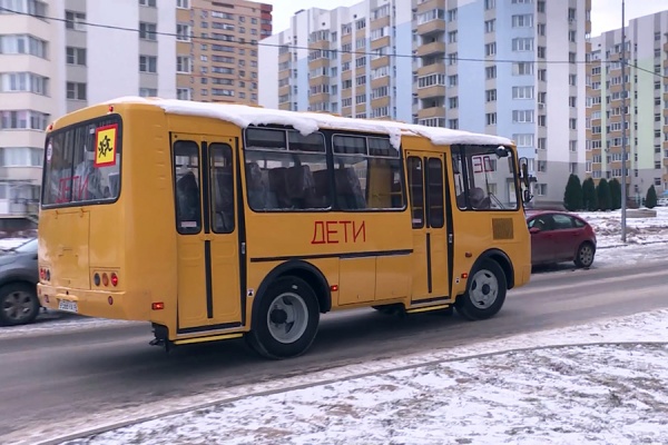 Школьный автобус в Никуличах начал подвозить детей после занятий во вторую смену