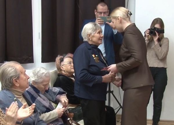 Рязанцы, пережившие блокаду Ленинграда, получили памятные награды