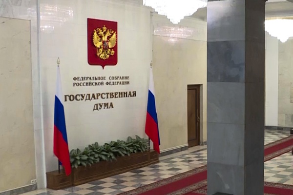 Продавать энергетики несовершеннолетним запретят на федеральном уровне