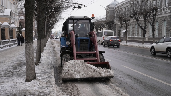 С 19 по 21 февраля на парковке площади Театральной будут чистить снег
