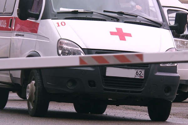 В Рязани столкнулись два автомобиля, пострадал мужчина 