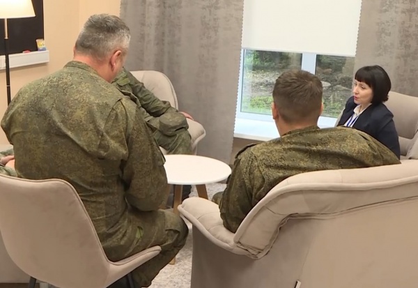 Родные раненых бойцов СВО могут получить средства реабилитации в прокате