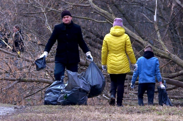 Более 3 тысяч рязанцев вышли в субботу на Большую уборку города