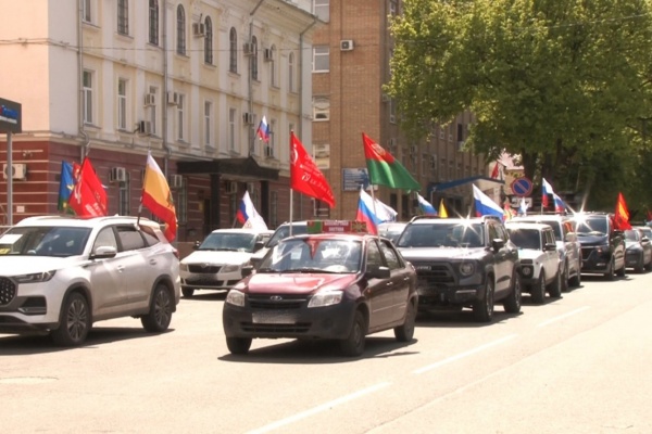 Автопробег в честь Дня Победы провели в Рязани 