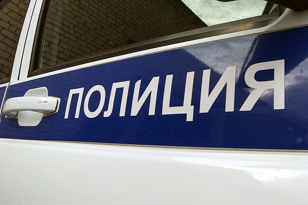 В Октябрьском районе полиция задержала мужчину с наркотиками 