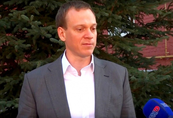 Павел Малков пообещал помощь военно-патриотическому центру