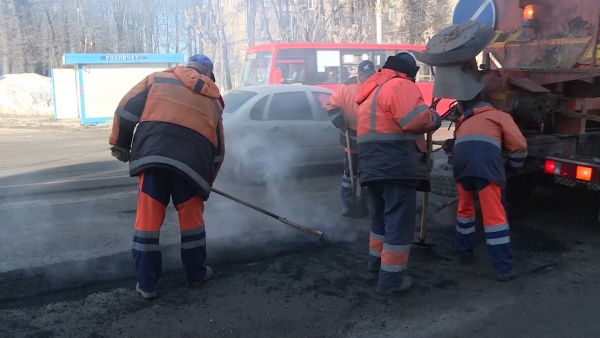 В Милославском районе укрепляют основание дороги 