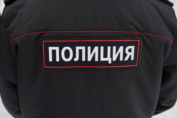 Рязанец оплатил покупки на 12 тысяч рублей чужой банковской картой