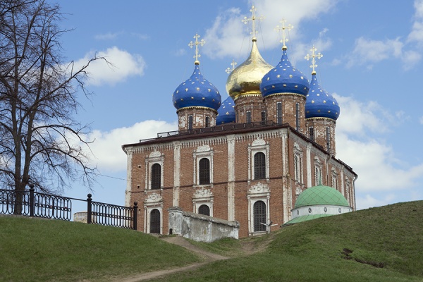 День города Рязани начался с молебна