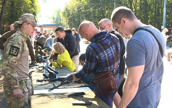 В лесопарке прошел фестиваль в поддержку бойцов СВО