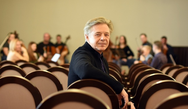 Дирижер Сергей Проскурин расскажет почему успешной музыкальной карьере в Европе предпочел Россию