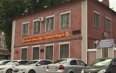4 иностранца заключат контракты с Минобороны РФ после рейда в Рязани