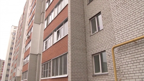 Рязанский мошенник прикидывался мастером по установке окон