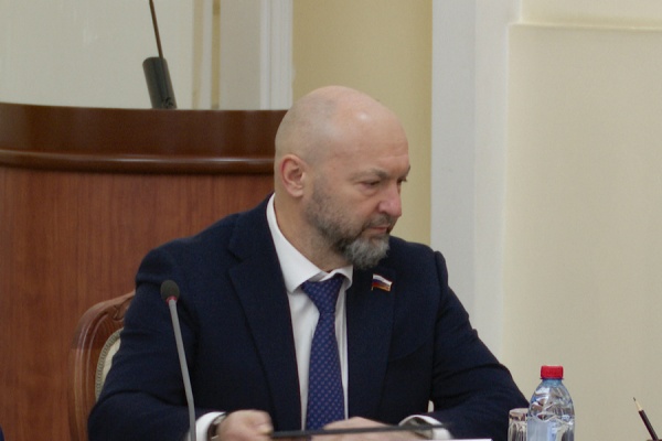 Губернатор представил команде Правительства Сергея Аноприенко