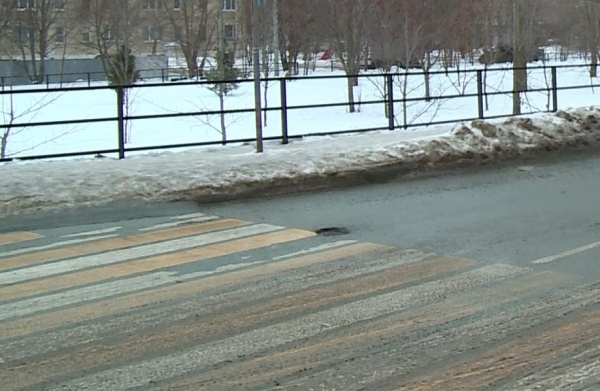 В Сасове женщина попала под колеса Lada Granta