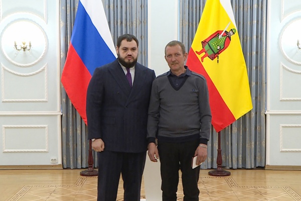 В Правительстве Рязанской области наградили работников сферы ЖКХ