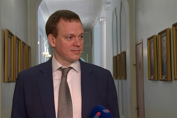 Губернатор ответил, как остановить отток кадров из региона