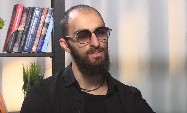 «Разные люди»: фронтмен группы «ИНДИАЛОГ» Давид Геодакян