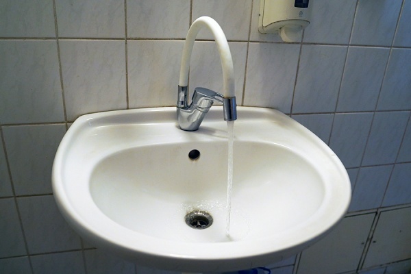 В нескольких домах Рязани отсутствует холодная вода