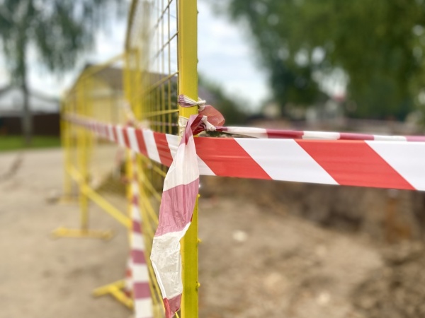 Подготовительные работы и завоз материалов начались на Первомайском проспекте