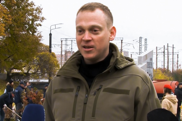 Павел Малков посадил рябины в сквере «Рязань – город Трудовой Доблести»