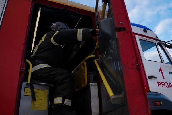 В Рязани горела пятиэтажка, есть пострадавшие