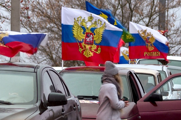 В Рязанском районе почтили память героев автопробегом