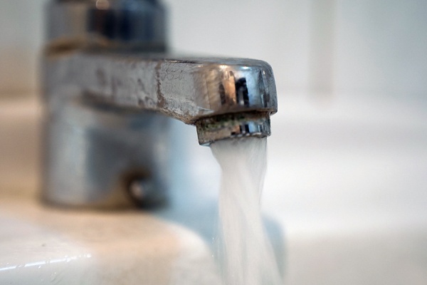 В Дядькове десятки домов остались без холодной воды