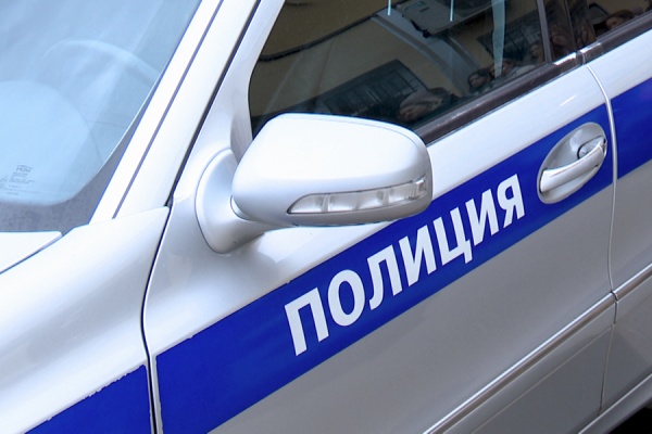 В Ухолове женщина угрожала подруге ножом из-за общего мужчины