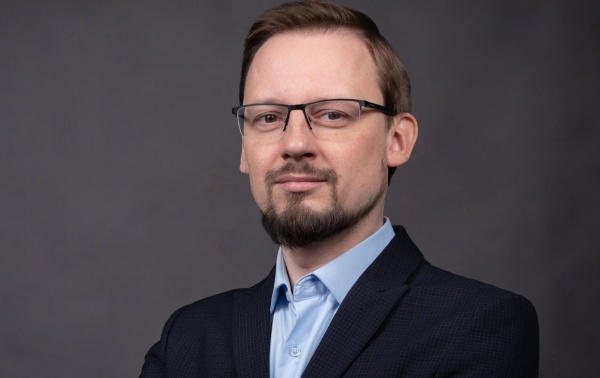 Ведущий ТКР-ФМ Роман Потапов участвует в конкурсе «Профессионал года»