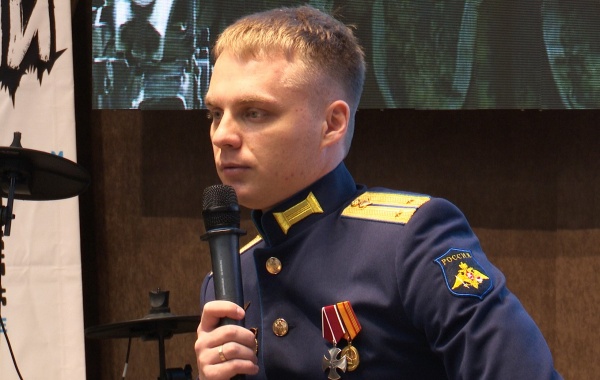 Ветеран СВО рассказал рязанским школьникам о выборе профессии и фронтовом быте