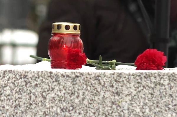 В Рязани зажгли свечи в память о погибших журналистах