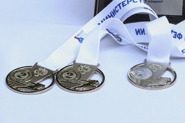 Рязанские спортсмены привезли бронзовые медали с первенства ЦФО по скалолазанию