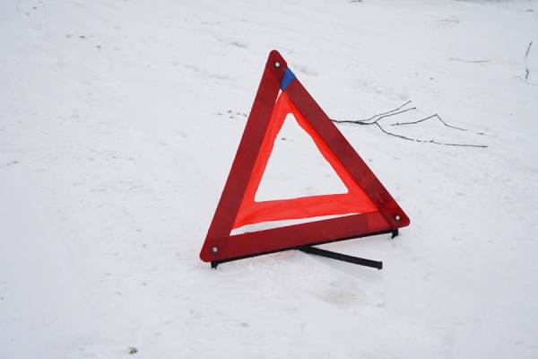 В Рязанском районе автомобиль съехал в кювет, есть погибший 