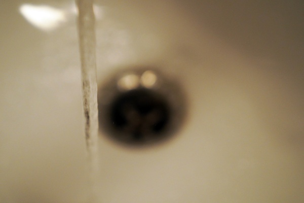 В Рязани до 17.00 отключена холодная вода в десятках домов