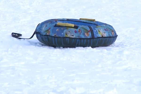 16 подростков с начала года получили травмы, катаясь на «ватрушках»