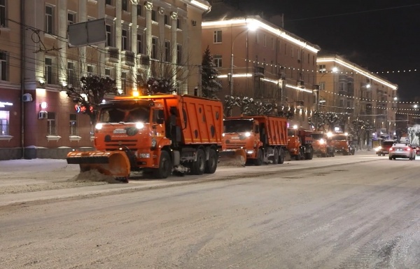 Коммунальная техника в Рязани готова к очередному снегопаду 
