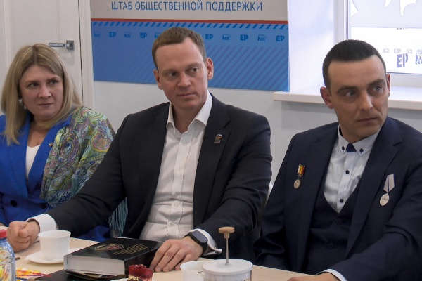 Рязанские волонтёры ЕР отправили на фронт более 140 тысяч тонн гуманитарной помощи