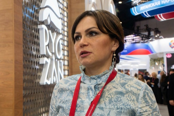 Юлия Швакова отчитается о работе курируемых отраслей