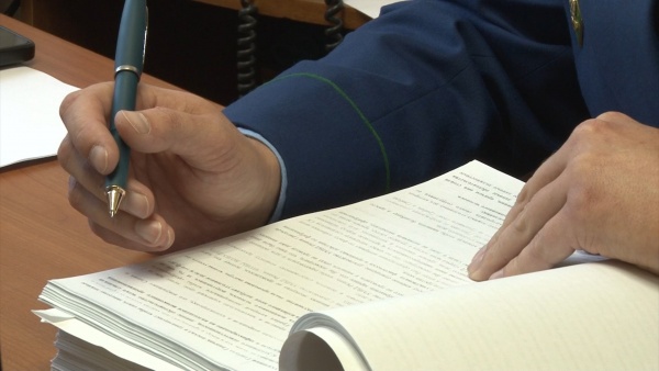 Прокуратура проводит проверку по фактам обрушения крыш в Клепиковском округе