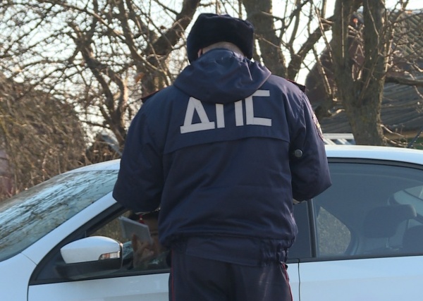 Водитель из Костромы пытался подкупить рязанского сотрудника ГАИ