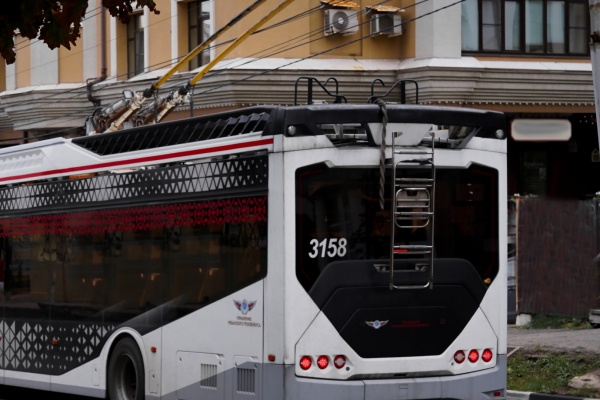 142 автобуса и 50 троллейбусов за три года обновили в Рязани  