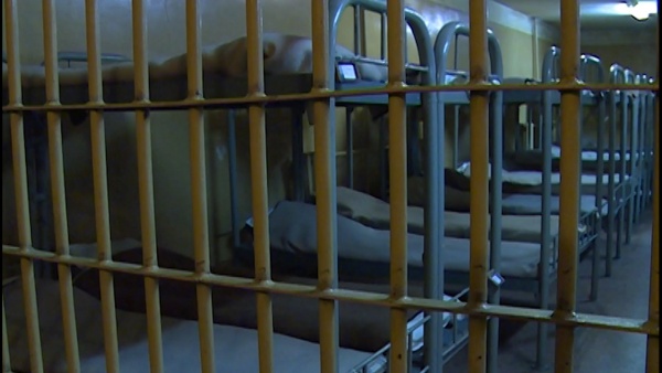 В Сараях задержали 17-летнюю пособницу мошенников