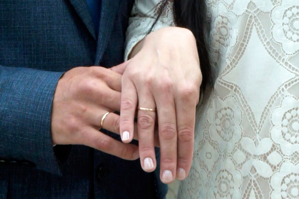 Пара поженилась на сап-фестивале в Рязани