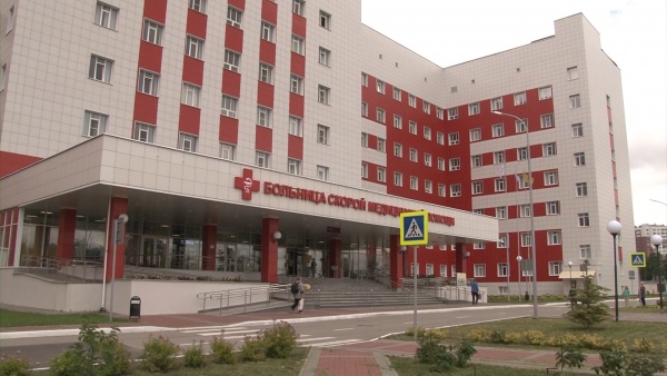 В рязанской БСМП начали весеннюю уборку территории