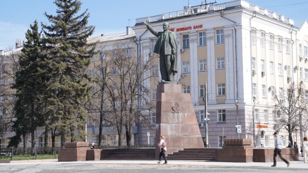 Спектакль-променад «Тайны города Р.», площадь Ленина, 6 июня, 6+